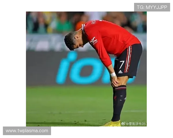 足球明星的奢华生活背后是否隐藏着情感的浮华与真诚的爱情