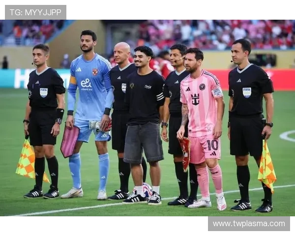 全球足球巨星齐聚一堂共庆盛典精彩瞬间回顾